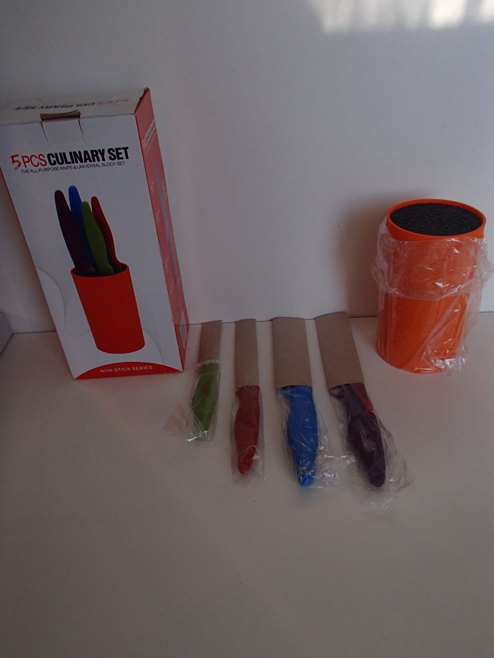 Küchenmesser: vier farbige Messer mit Messerblock – Neu und originalverpackt aus Schöfflisdorf von pullux 2
