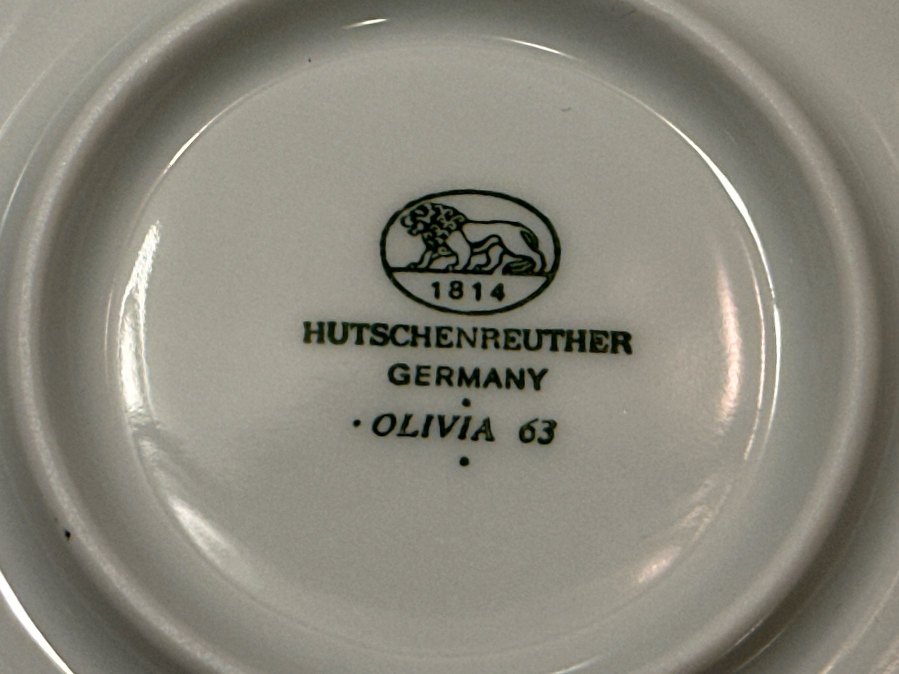 Hutschenreuther Servierplatten: Hutschenreuther "Olivia 63" Servierplatte, Durchmesser 32 cm – Gebraucht aus Zürich von Chaeffeler 2