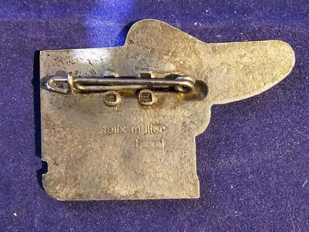 Placchette & Badge: Basler Fasnachtsblaggede  1975 silber – Usato da Wald AR venduto da Bwaldy 1