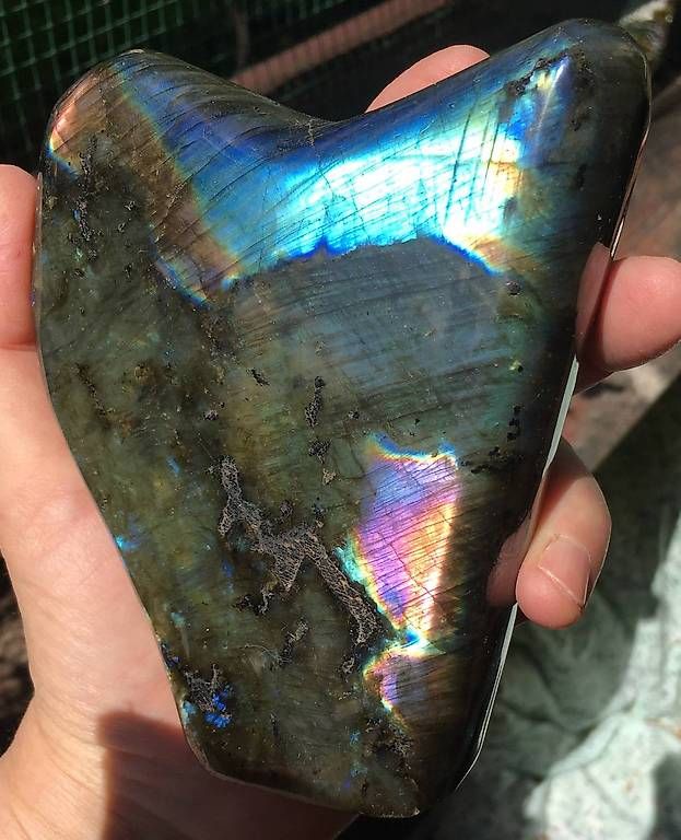 Minerali & Pietre curative: labradorite forme libre polie, 982gr – Usato da Vevey venduto da zabounetta 1