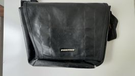 Sac FREITAG Noir -- bonne  état
