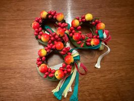 3 Deko serviettenringe mit Beeren und Bändern gebraucht