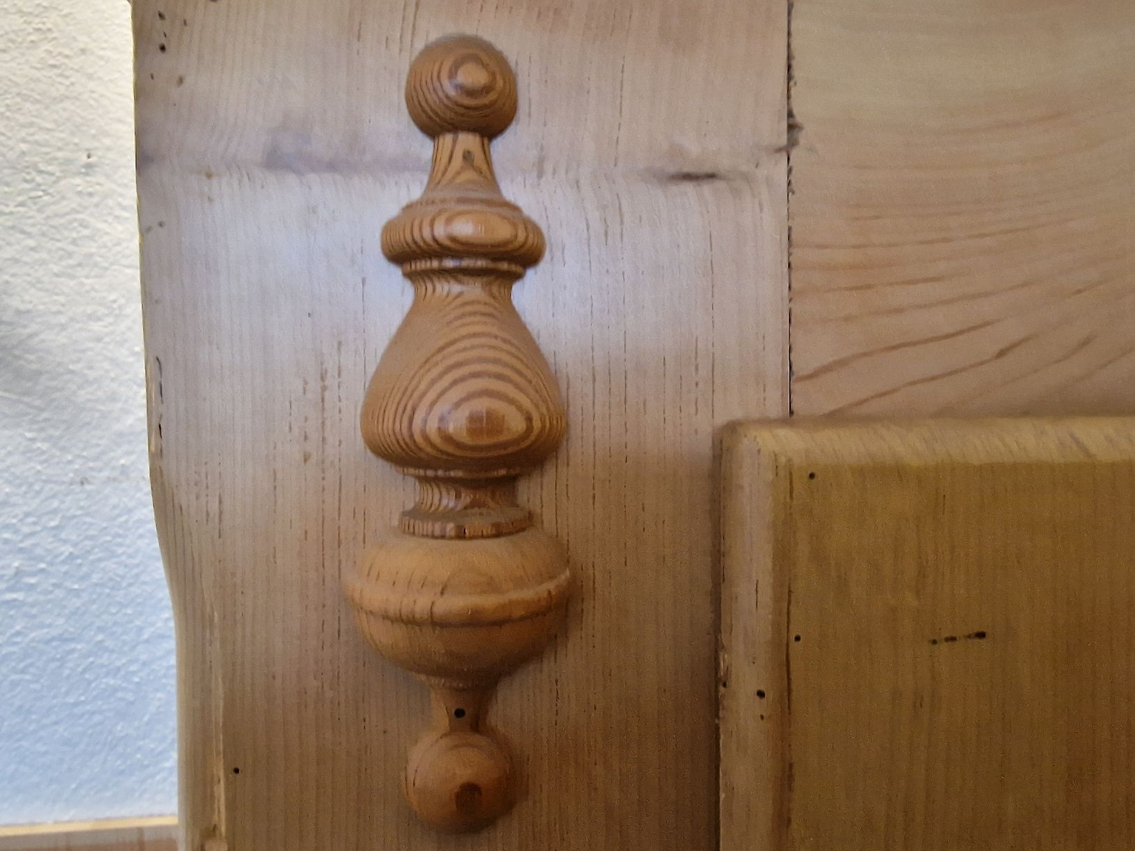 Armadi: Vitrine Schrank Tannen holz – Usato da Mettlen venduto da elios0888 1