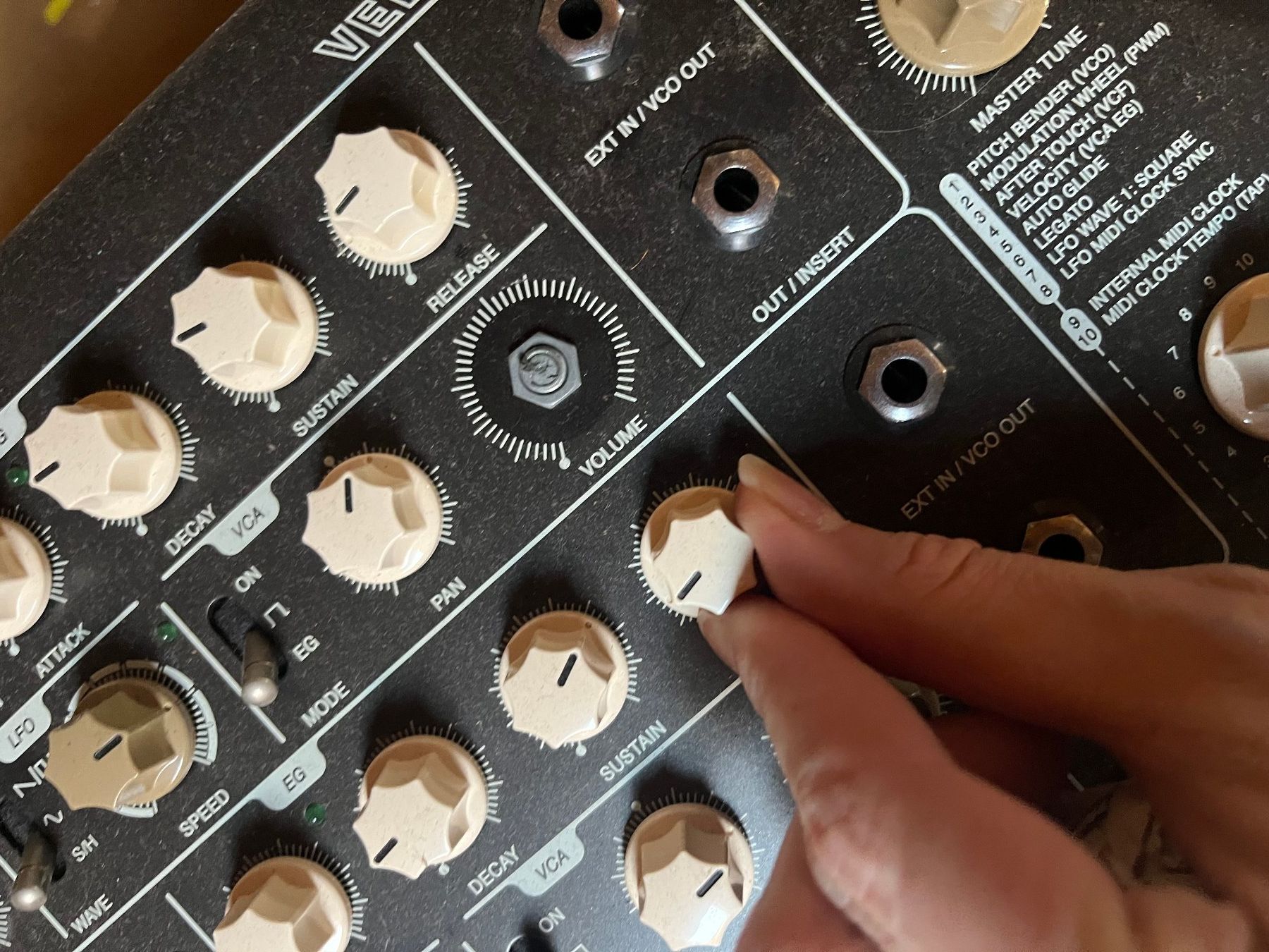 Vermona Musikinstrumente: Vermona PERfourMER MKII – Defekt aus Winterthur von n_l_h 3
