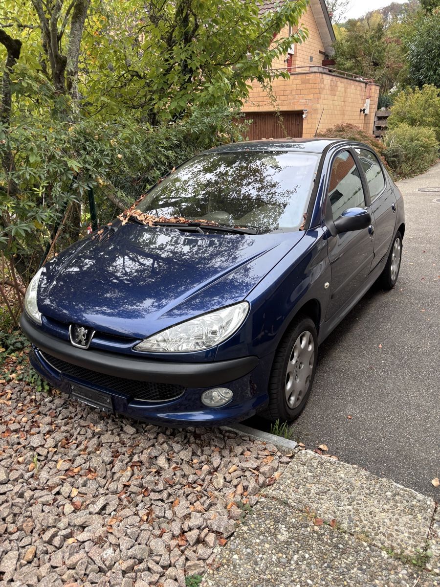 Peugeot Autos: Peugeot 206 – D'occasion à Pratteln par vmuehle1