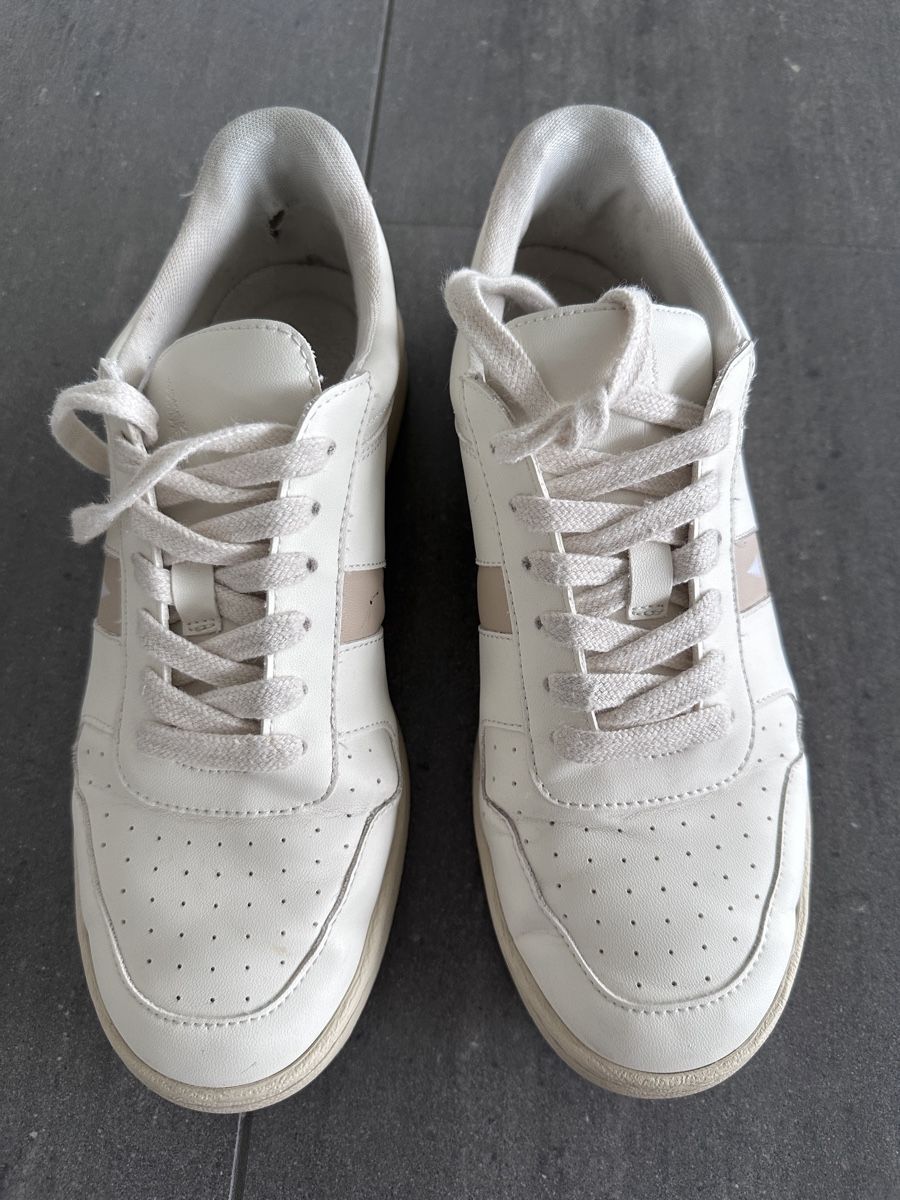 Nikin Scarpe da donna: NIKIN Sneaker – Usato da Zug venduto da Surfgirl83