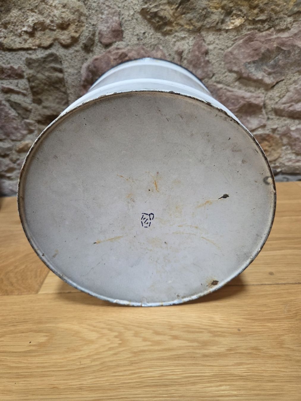 Altro per la casa: Vintage Emaille Eimer mit Holzgriff – Usato da Basel venduto da yae_7ktl 4