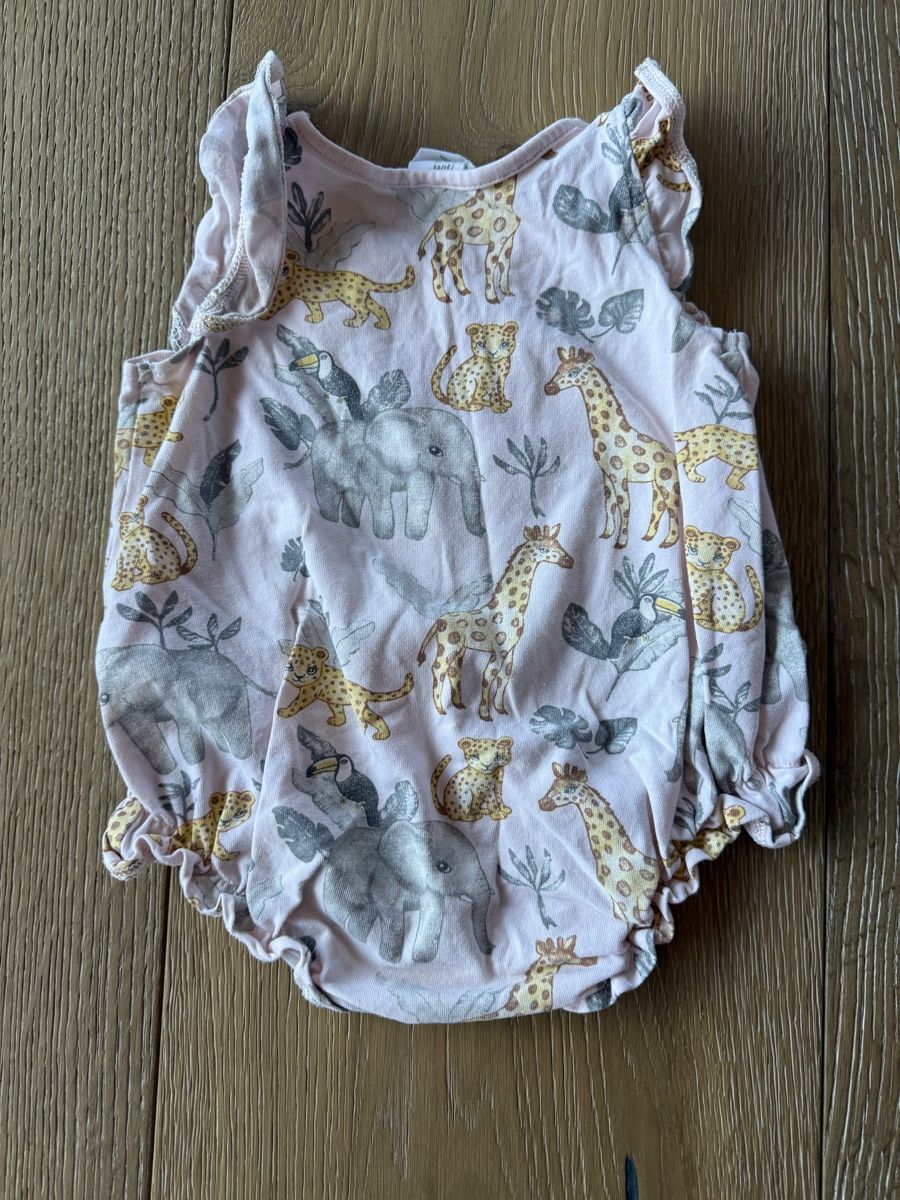 H&M Pagliaccetti: Strampler Safari Grösse 68 – Usato da Pragg-Jenaz venduto da gobrist 1