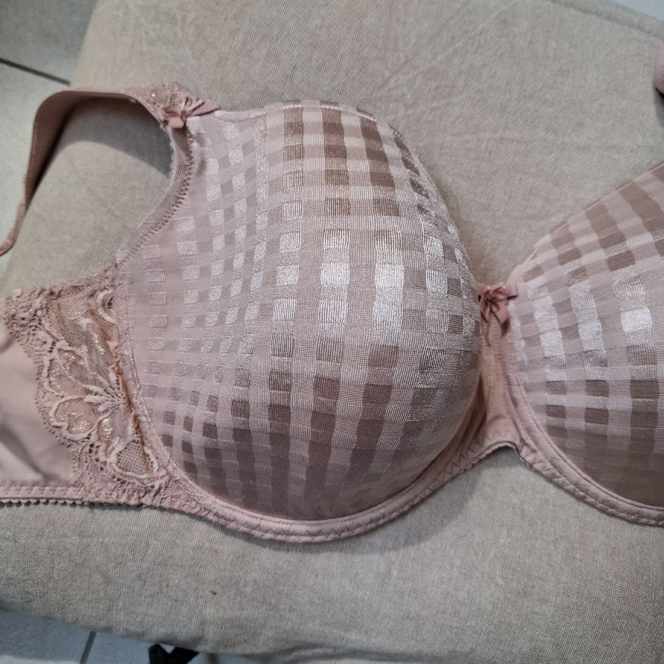 Altra biancheria intima: BH G85 von Prima Donna mit Schale – Nuovo (secondo la descrizione) da Lotzwil venduto da mobola 1
