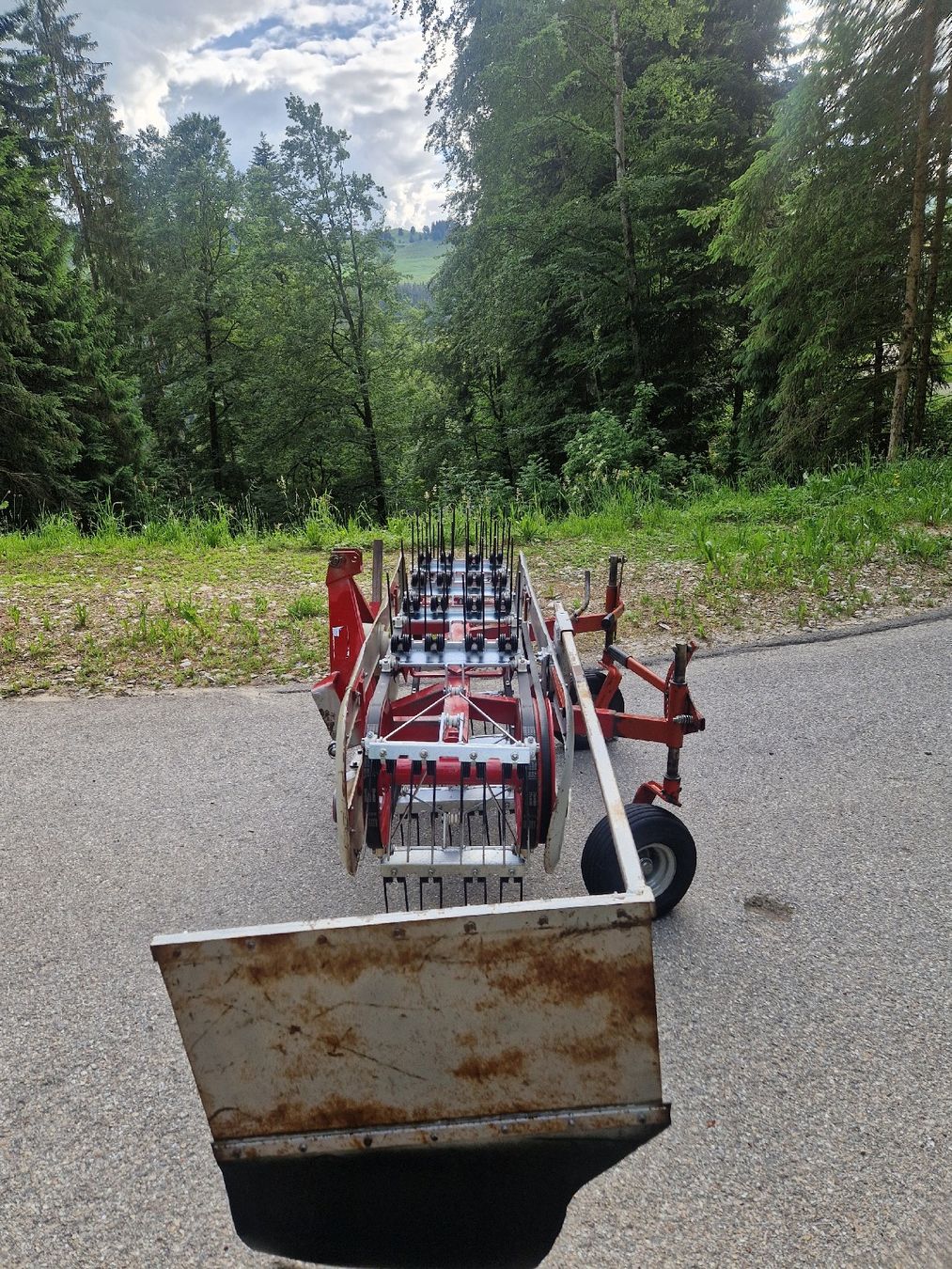 Raccolta foraggio grezzo: Bandrechen ST 180 – Usato da Eggiwil venduto da nic_yf7s 1