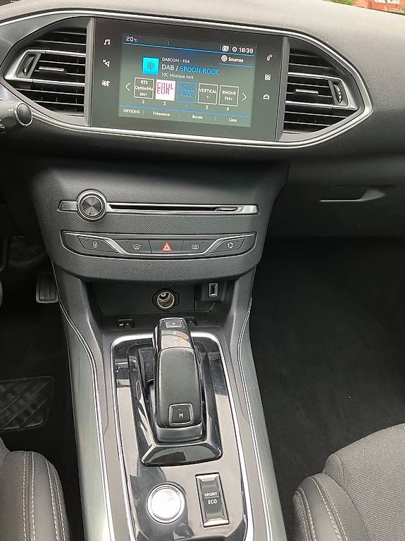 Automobili: Peugeot 308 SW – Usato da Ayent venduto da petoliss 2
