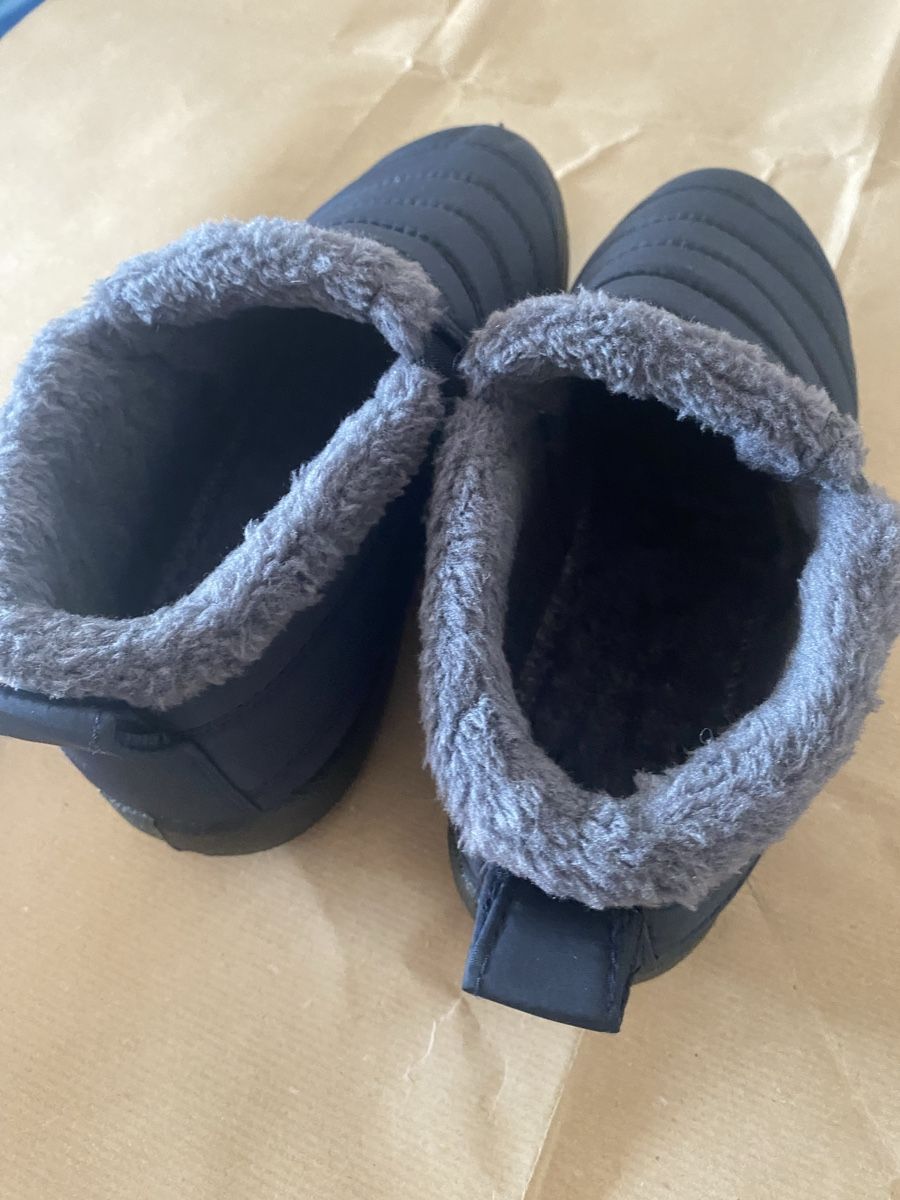 Scarpe da donna: Pantofole invernali foderate numero 40 blu nuovo – Usato da zollikofen venduto da centauro6969 3
