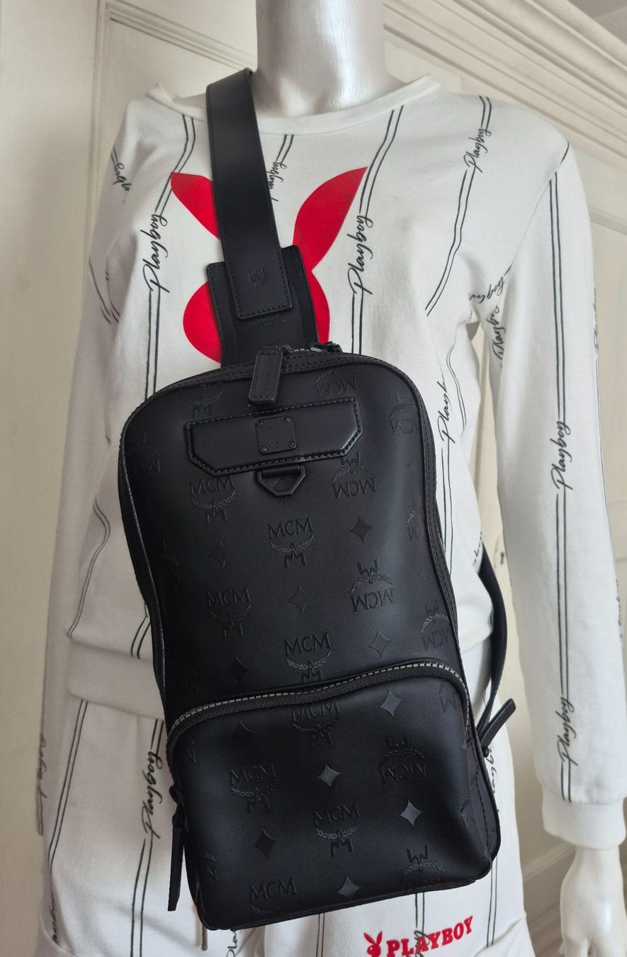 Mcm Zaini: MCM Rucksack bzw. Brusttasche – Usato da Dottikon venduto da Pega7