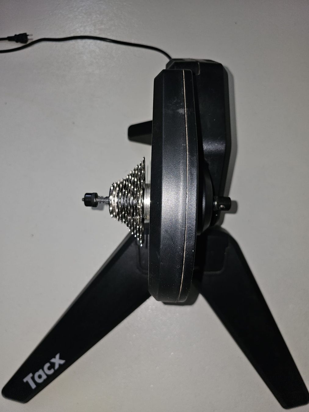 Tacx Hometrainer: Indoor Rollentrainer – Usato da Balsthal venduto da Katzundmaus 3