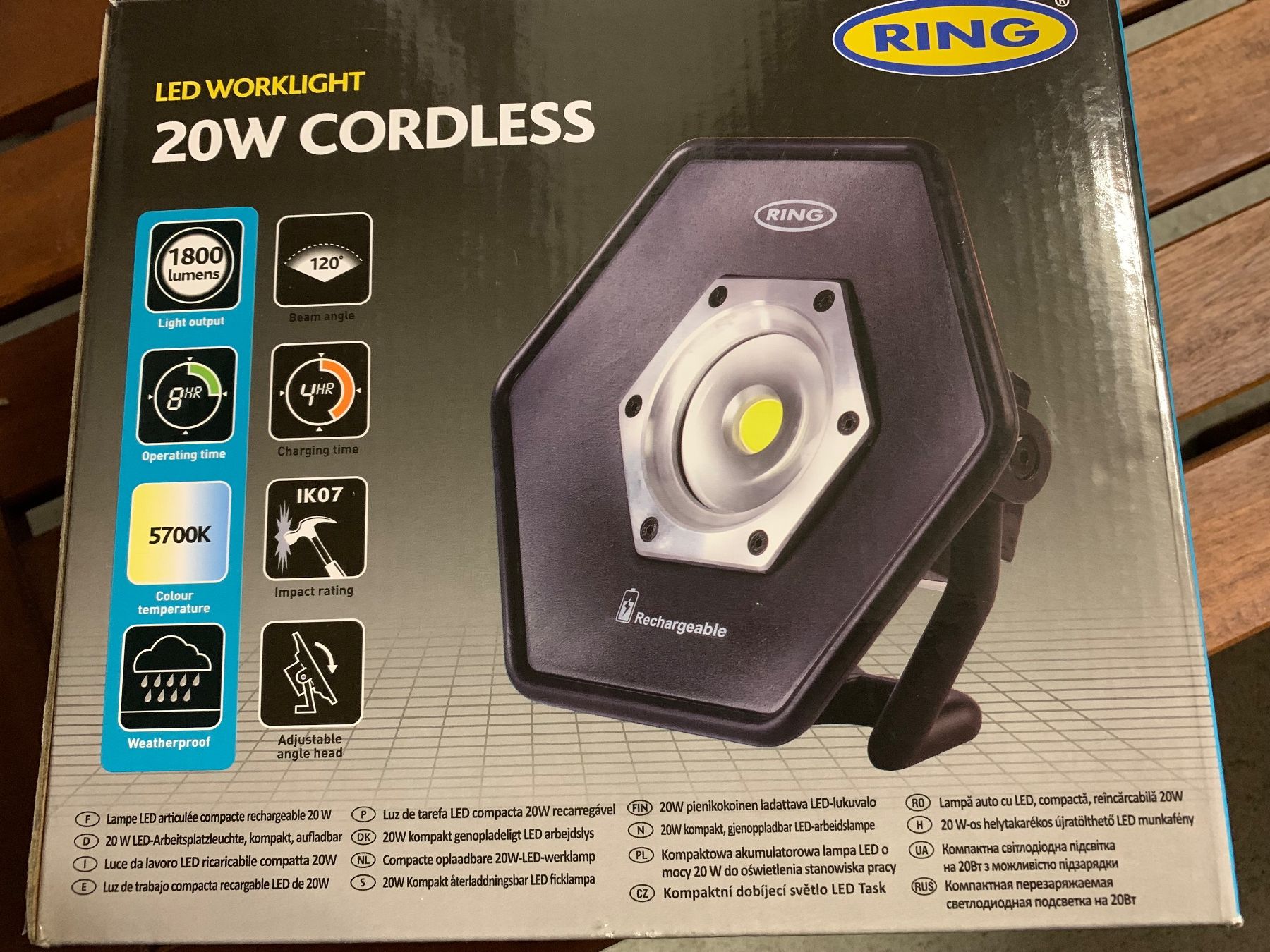 Lampade: RING LED Arbeitsleuchte 20W Cordless neuwertig – Usato da Wettingen venduto da guiwa 1