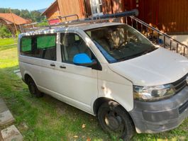 VW Transporter T5 2.0 l weiss