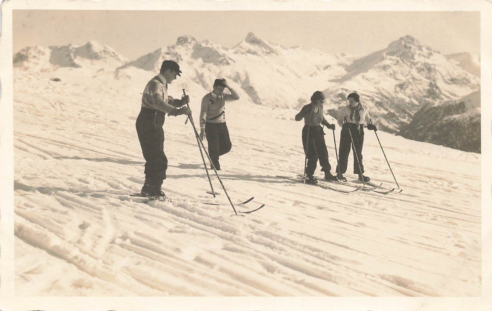 Cartoline postali: St. Moritz auf corviglia – Usato da Biasca venduto da Blenio71