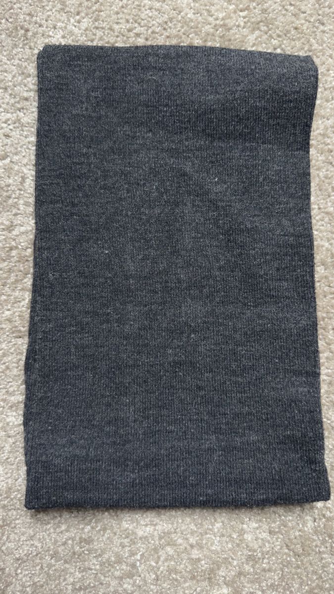Levi's Foulards, Tücher & Schals: Écharpe Levi's grise – Schal classique – Gebraucht aus Vuippens von Anna_as 5