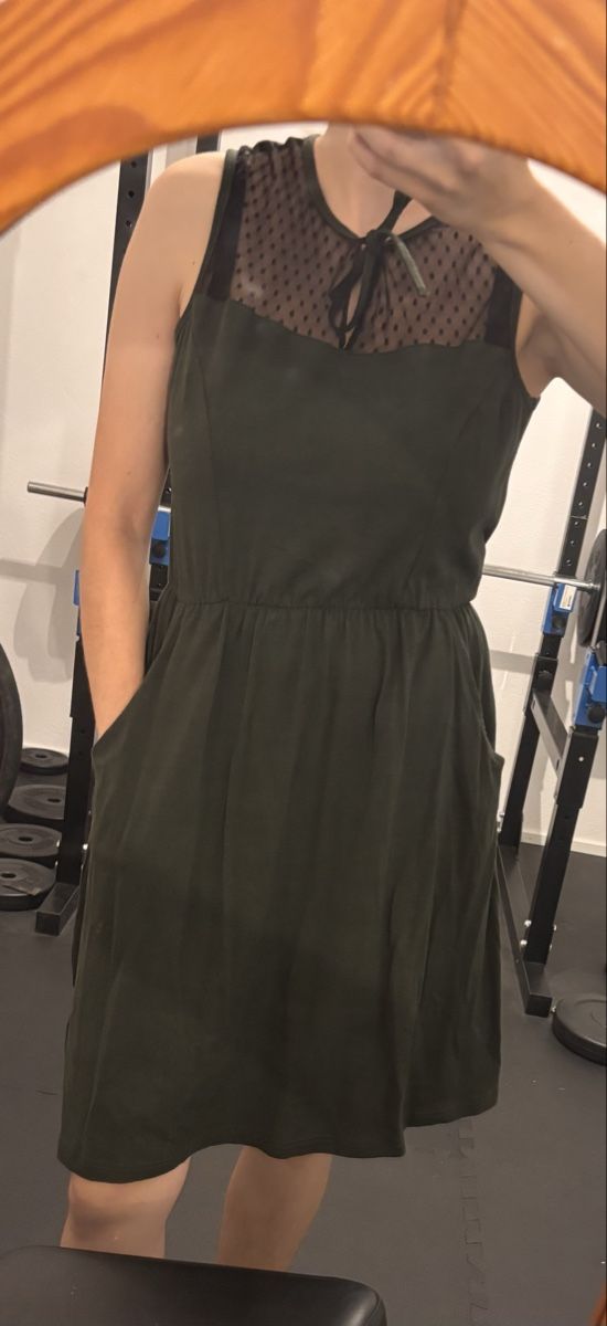 Kleider: dunkelgrünes Kleid S – Gebraucht aus Mols von Sangi55 1
