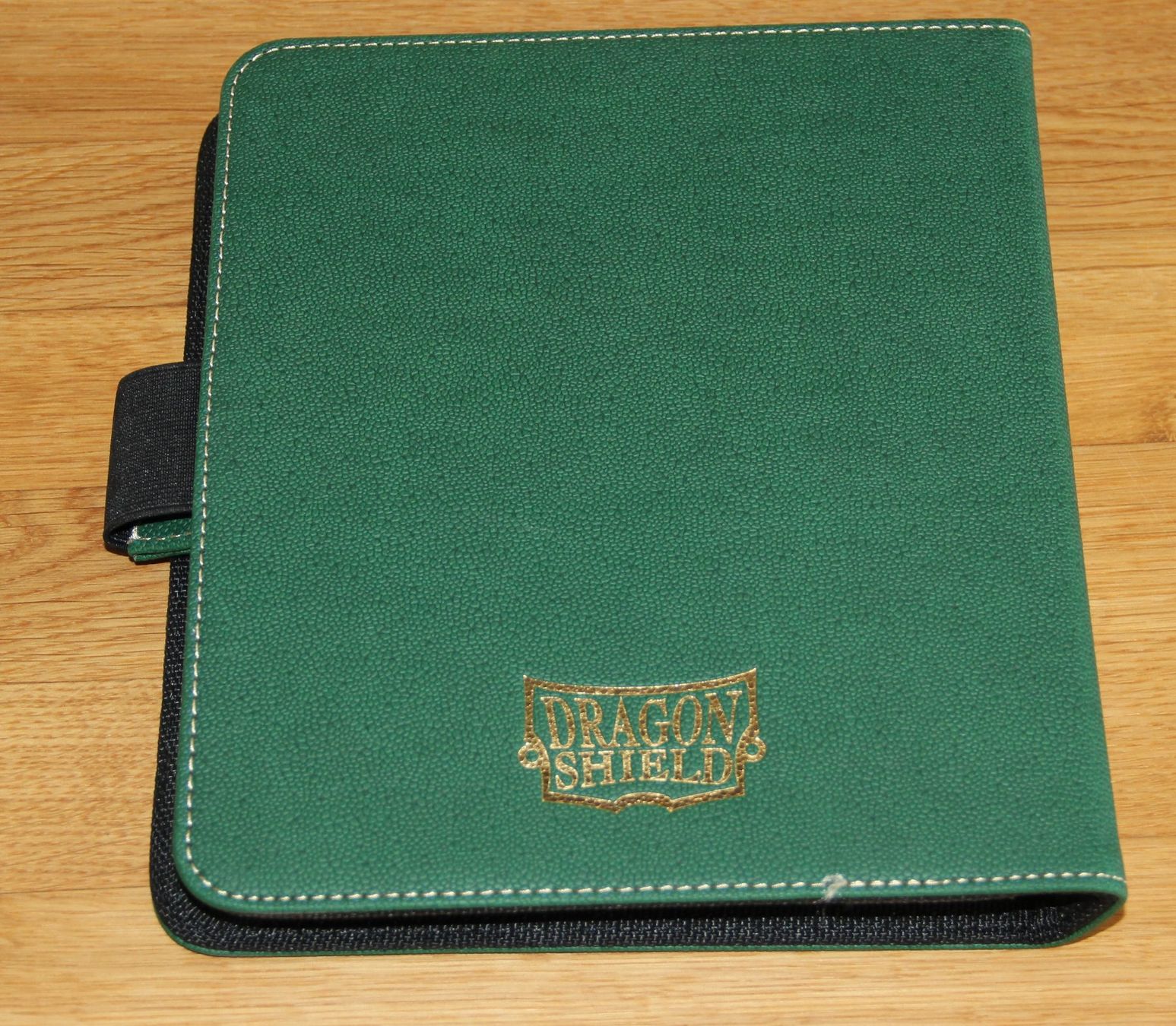 Libri: Dungeons & Dragons Spell Codex – Forest Green Dragon Shield – Usato da Dübendorf venduto da Baloo81 3