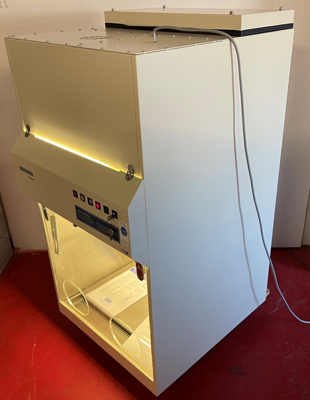 Accessori da laboratorio: Berner HV-69 – Usato da Niederdorf venduto da LeptonAG_Labor 5