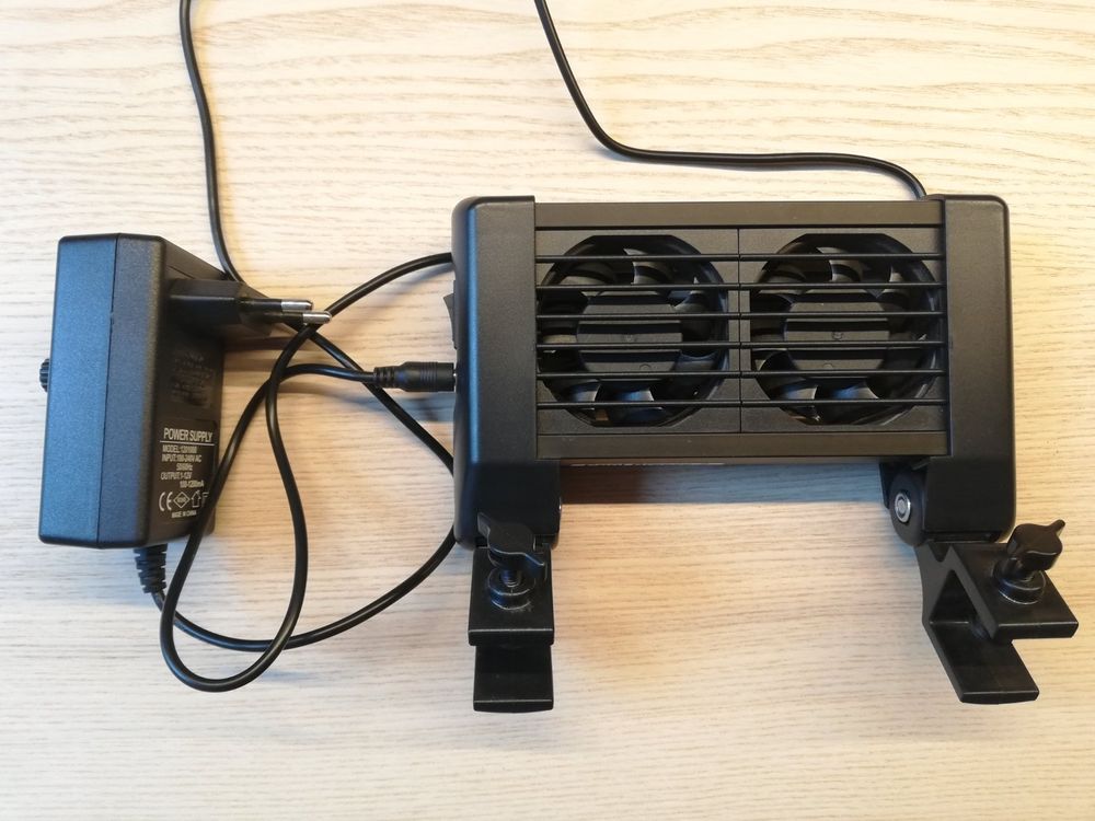 Cool Breeze 8-voudige ventilator op accu / regelbaar