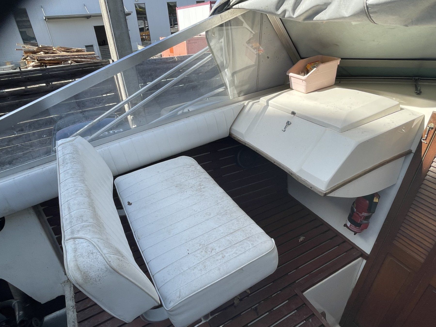 Bateaux: CARY 32 TOP SCHNELLBOOT – D'occasion à Avenches par BOOTTRANSPORTE 4