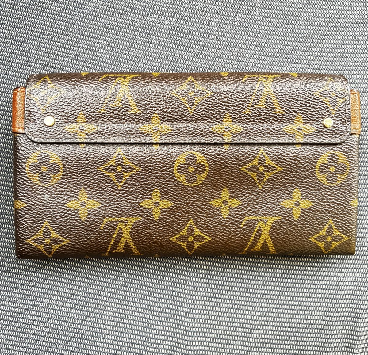 Louis Vuitton Portafogli: Louis Vuitton  – Usato da Wallisellen venduto da maksim8880 2