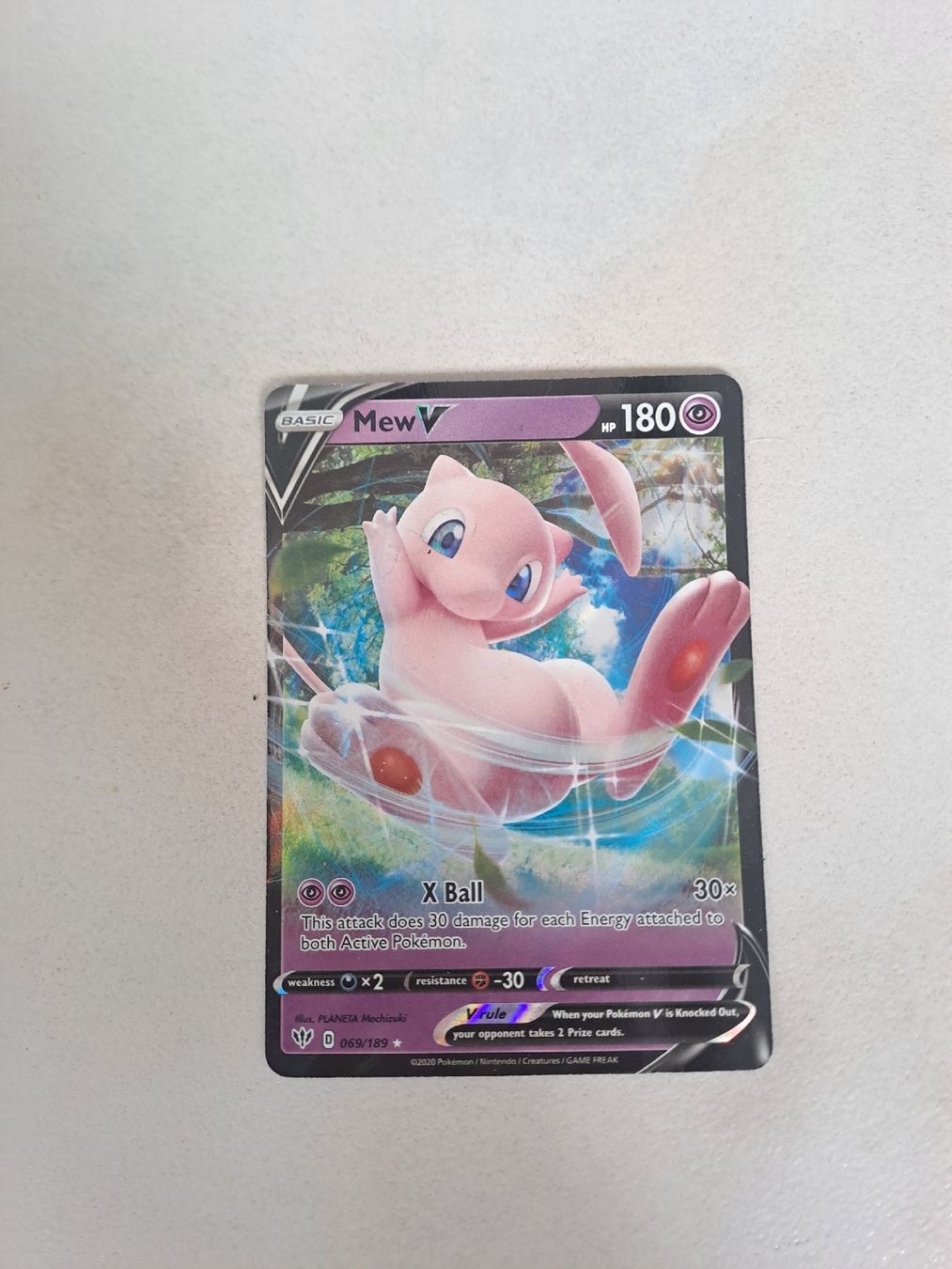 Pokémon Carte collezionabili: Pokémon Mew V 180 – Usato da Bözen venduto da Skibue