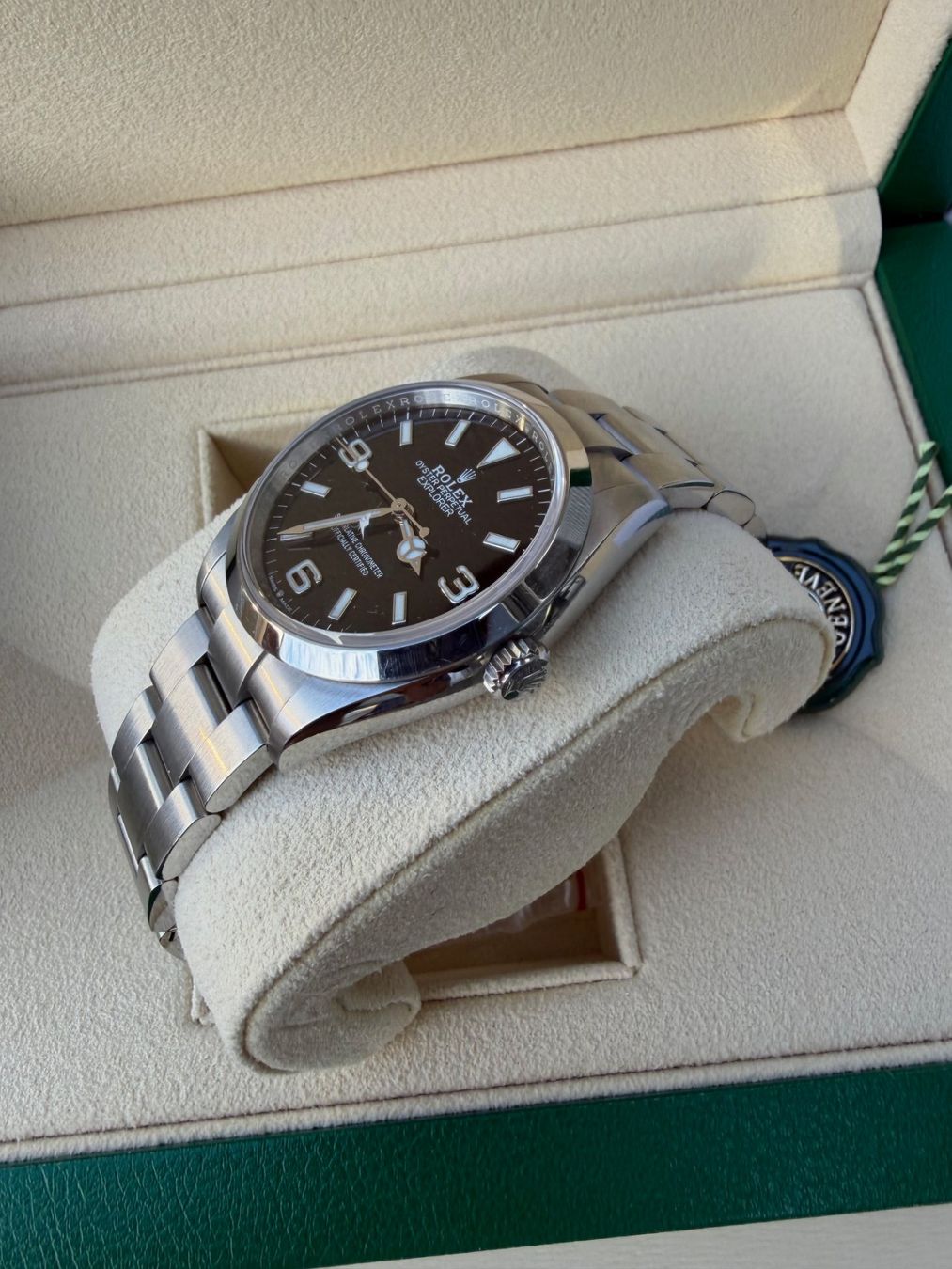 Rolex Orologi: Rolex Explorer 124270 – Usato da Thalwil venduto da LeCh1ffre 3