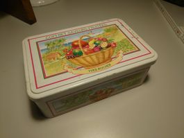 Schöne alte Dose von Yves Rocher