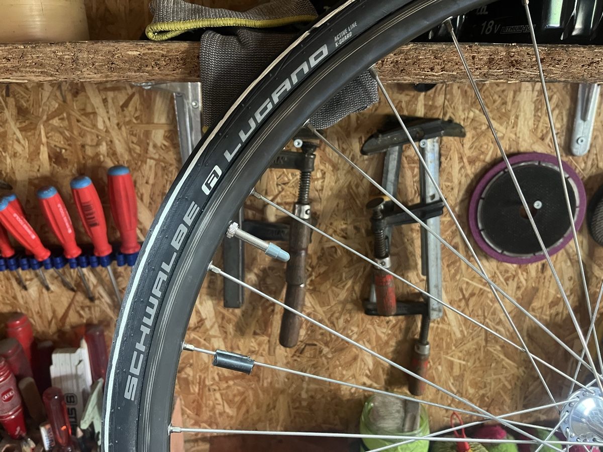 Shimano Pezzi di ricambio: Shimano 600 Vorderrad, revidiert – Usato da Winznau venduto da CornelAndreas