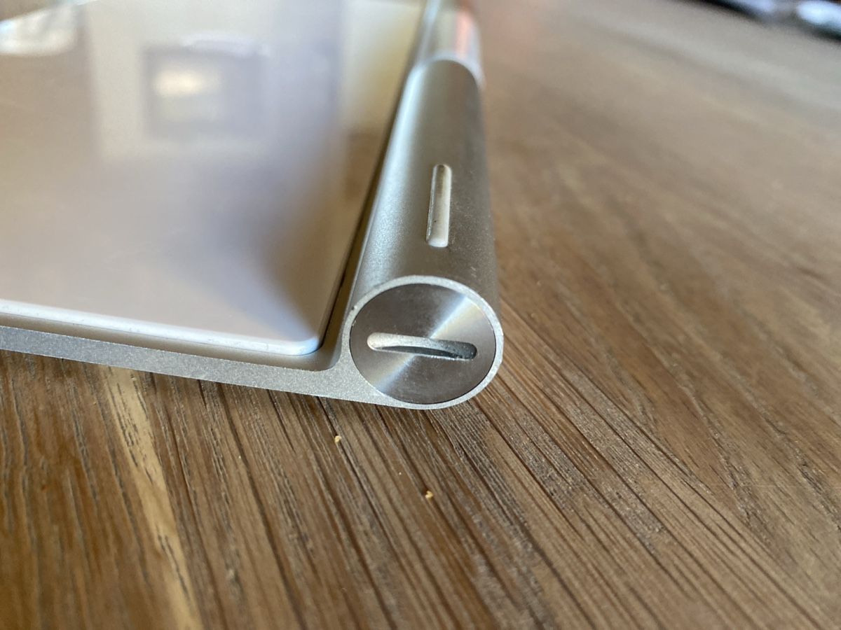 Apple Tastiere: Apple Wireless Keyboard Tastatur Aluminium Schweizer Layout – Usato da Lanzenhäusern venduto da Akubio 2