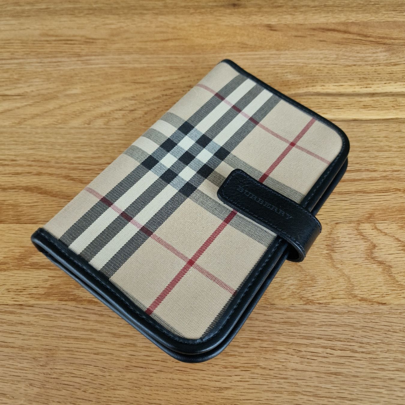 Burberry Taschen: Burberry Organizer Nova Check – Gebraucht aus Wädenswil von boo_8ng2