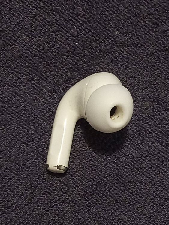 Earphones AirPods Pro Case und ein (1) Kopfhörer 8