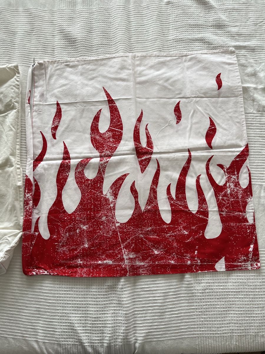 Biancheria da letto: Bettwäsche mit Flammen Design – Usato da Basel venduto da JJ.Elena 3