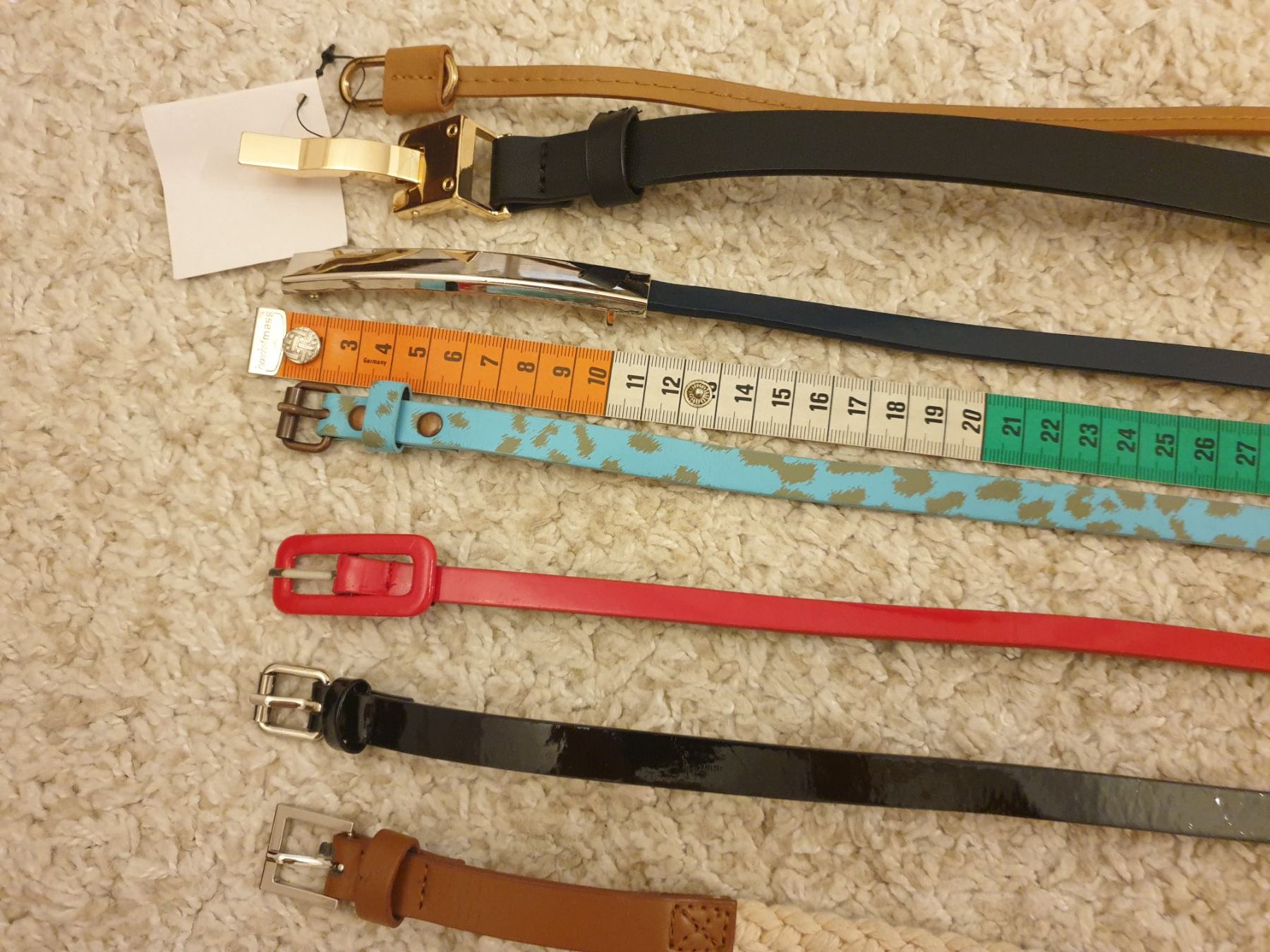 Cinture: Ceinture, lot 6pièces, styles variés – Nuovo e nell'imballaggio originale da Neuchâtel venduto da Verenas12 4