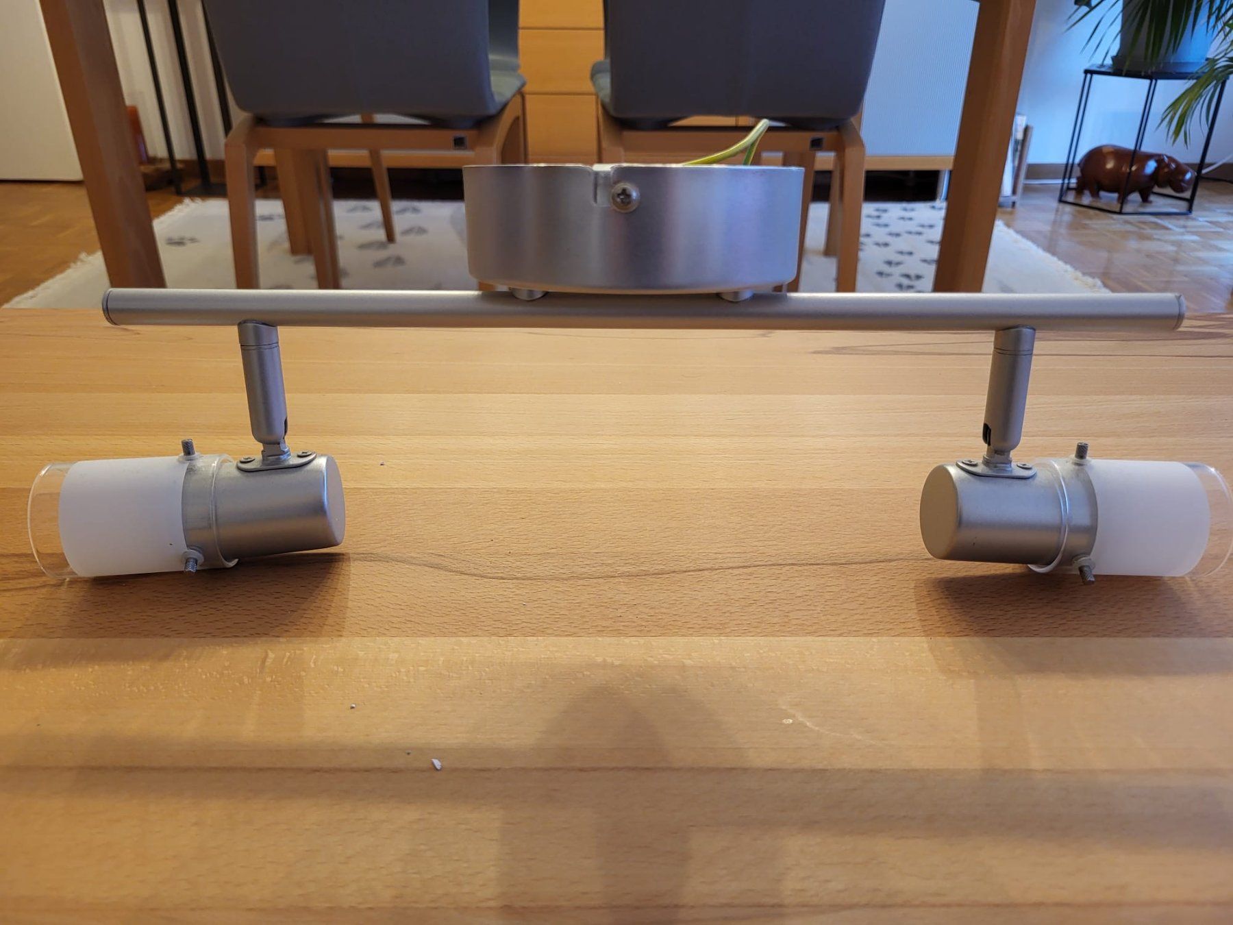 Lustres & lampes de plafonds: Plafonnier à double ampoule LED – D'occasion à Nyon par Emmanuelle1260 1