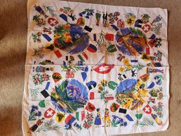 Grosses Tuch Swiss mit allen Schweizer Wappen u Folklore