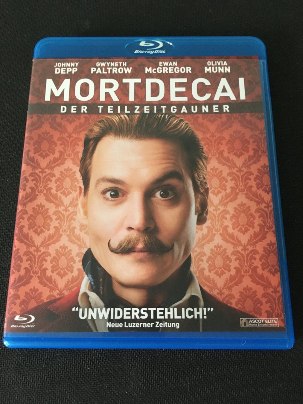 Tutti i DVDs: Mortdecai - Der Teilzeitgauner [Blu-ray] – Usato da St.Gallen venduto da MedienJoe