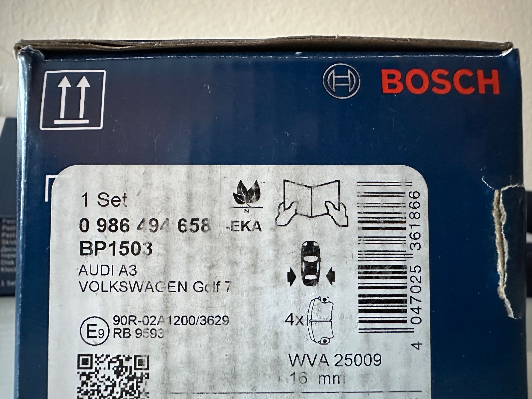 Bosch Tutti pezzi di ricambio auto: Scheibenbremsbeläge vorne und hinten – Nuovo e nell'imballaggio originale da Fribourg venduto da beni052 6