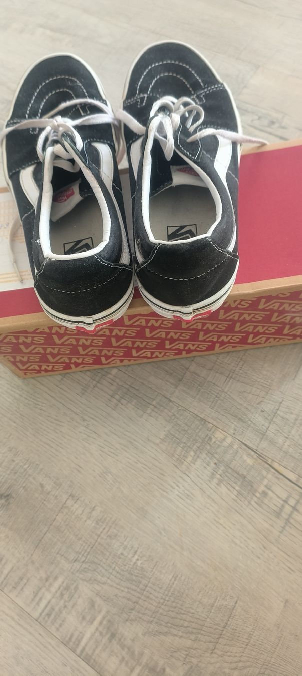 Vans Scarpe da uomo: Vans Sneakers – Usato da Beringen venduto da Holly.80 3