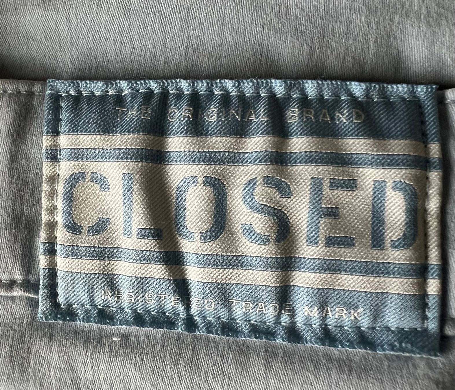 Closed Pantaloni: Closed Hose Pedal pusher Long, hellblau, Grösse 40 – Usato da Kilchberg ZH venduto da jul_d2j2 6