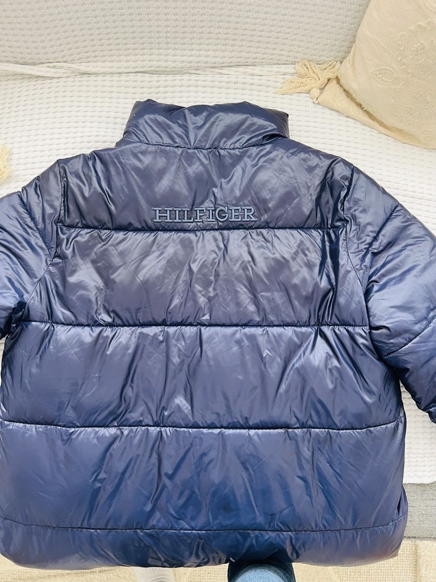 Tommy Hilfiger Cappotti: TOMMY HILFIGER MANTEL NAVY XS – Usato da Basel venduto da theo-g77 7