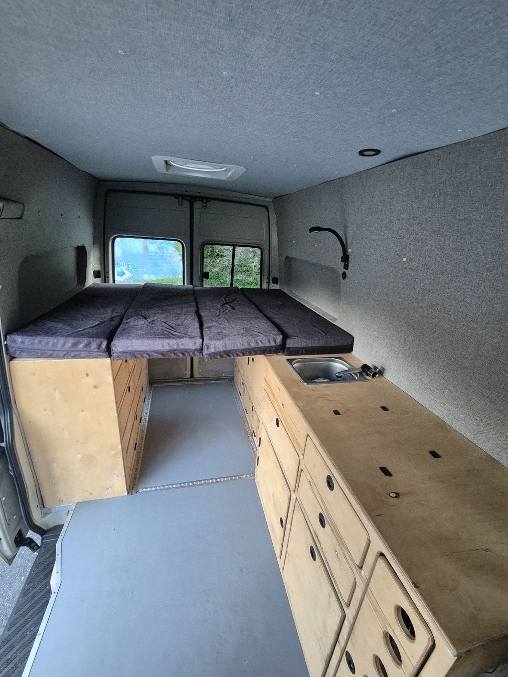 Mercedes-Benz Veicoli da campeggio: Mercedes Sprinter 313 Camper Motorwagen – Usato da Altendorf venduto da fpa_9y76 6