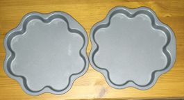 2 Backformen Betty Bossi Blumenform Set neuwertig