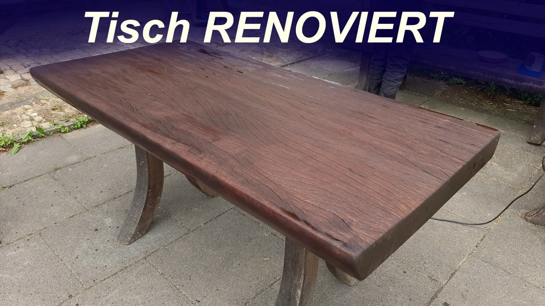 Set de table et chaises: BAUMSTAMMTISCH mit Eckbank und 2 Stühlen. – D'occasion à Kirchberg BE par toviba 6