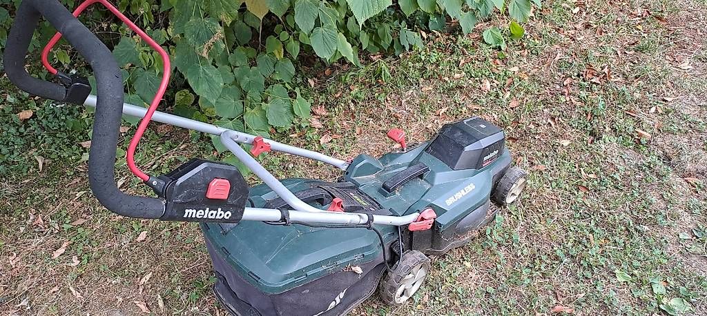 Metabo Tondeuses à gazon: Tondeuse a gazon électrique – D'occasion à La Croix (Lutry) par edo_n8wf 3