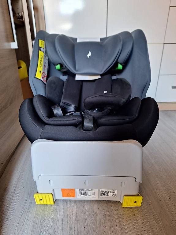 Seggiolini per auto: Siège auto enfant  – Usato da Bussy-sur-Moudon venduto da car_hh2h 1