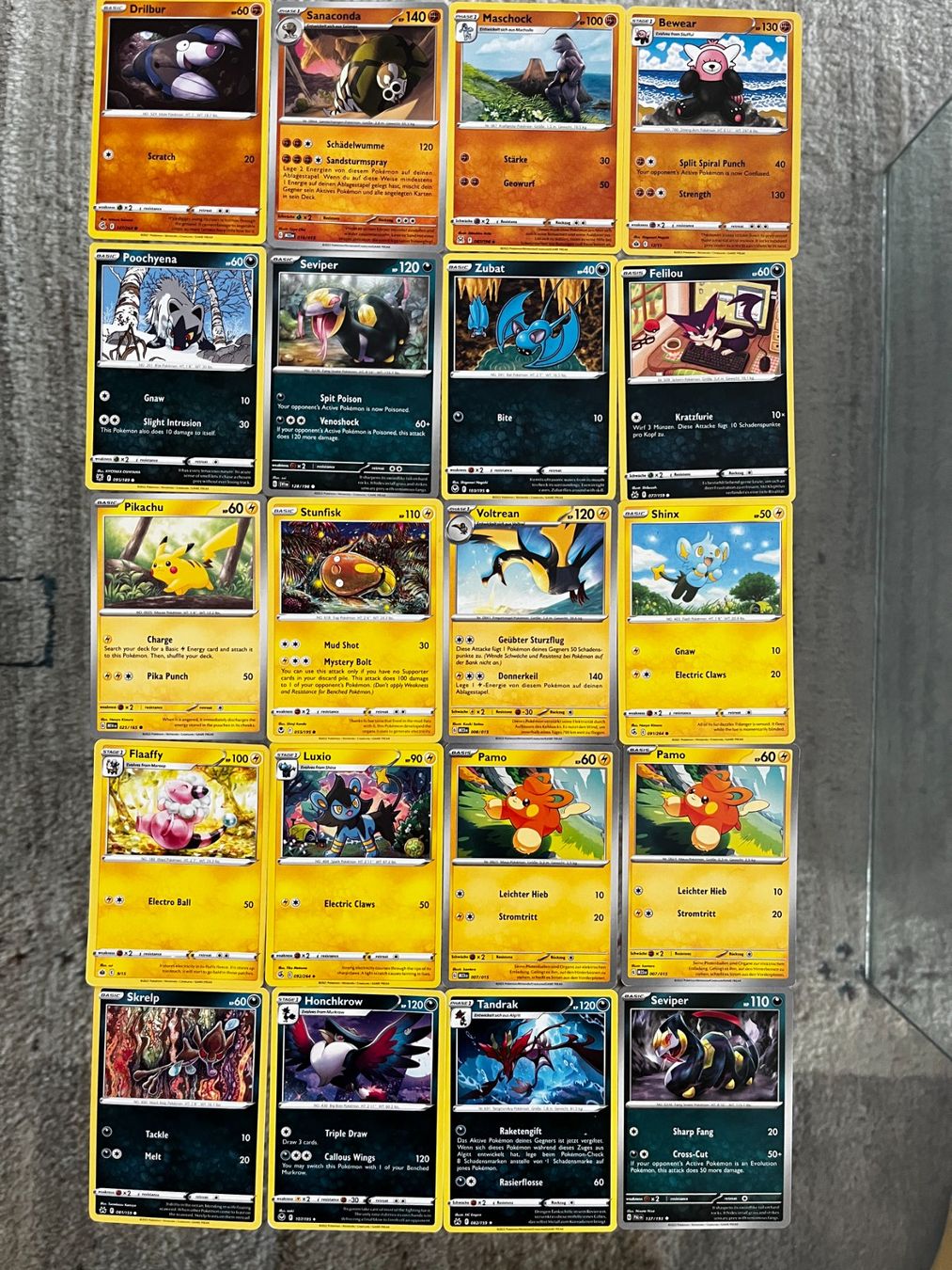 Pokémon Cartes à collectionner: 92 Pokémon-Karten + 2 Original-Cases – D'occasion à Unterlunkhofen par ivz_w7zf 3